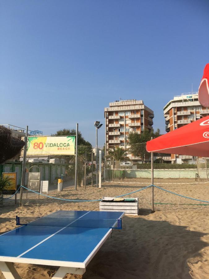 Appartamento Fronte Mare Римини Экстерьер фото